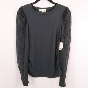 3/$15 NWT Jolie and Joy black lace sleeve top